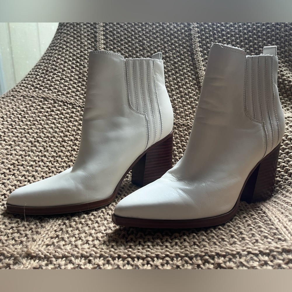 White leather Marc Fisher ankle boots